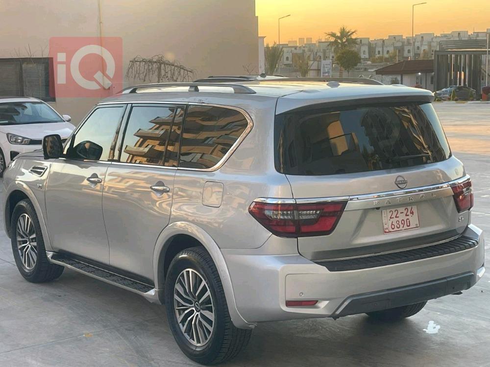 Nissan Armada